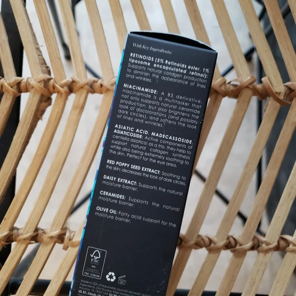 Sunday Riley 5 stars eye serum - Picture 3 of 3